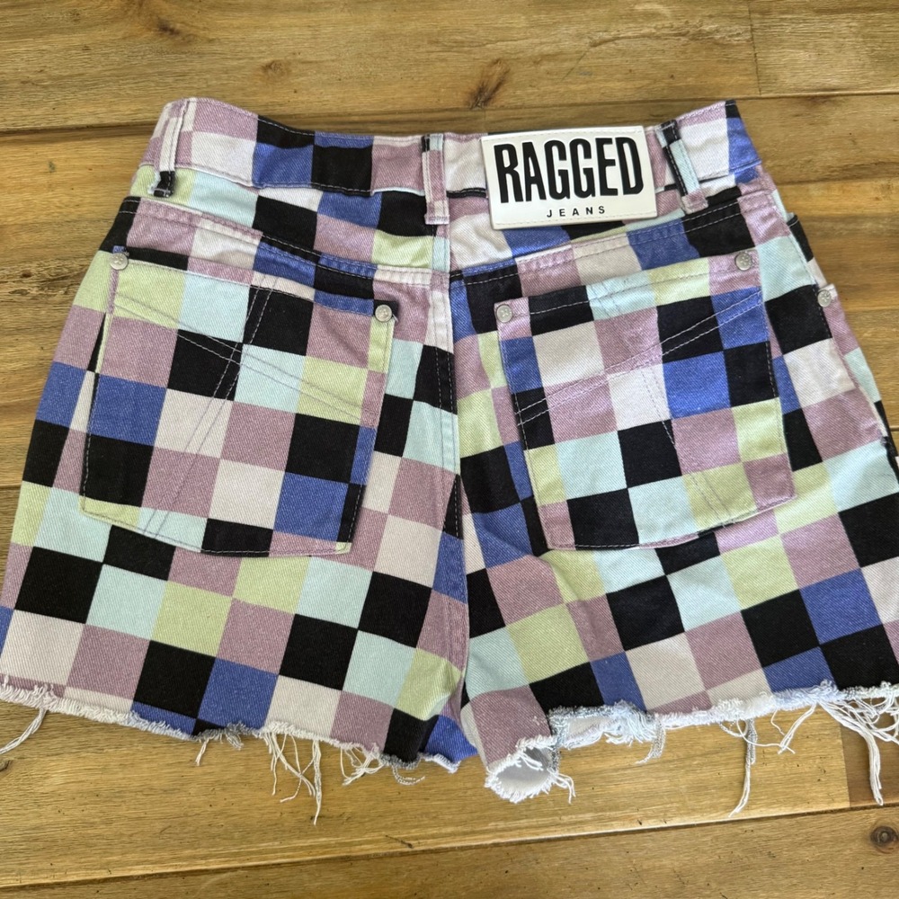 RAGGED JEANS Pixel Print Denim‎ Cutoff Shorts Women Sz 28 Gingham Frayed Hem - Picture 6 of 6